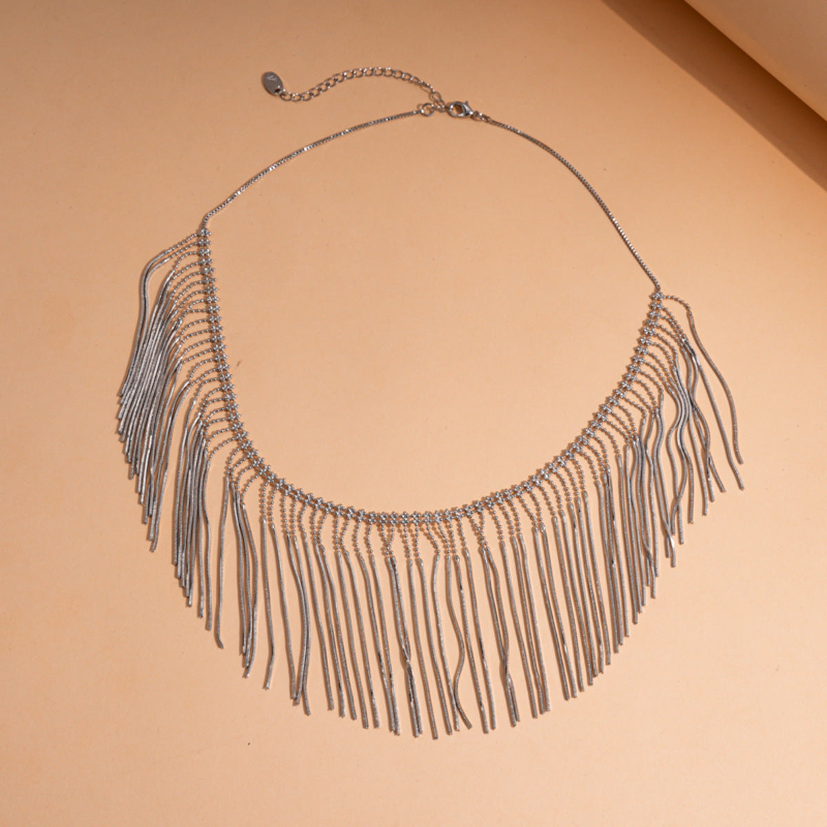 Fashionable Metal Tassel Necklace