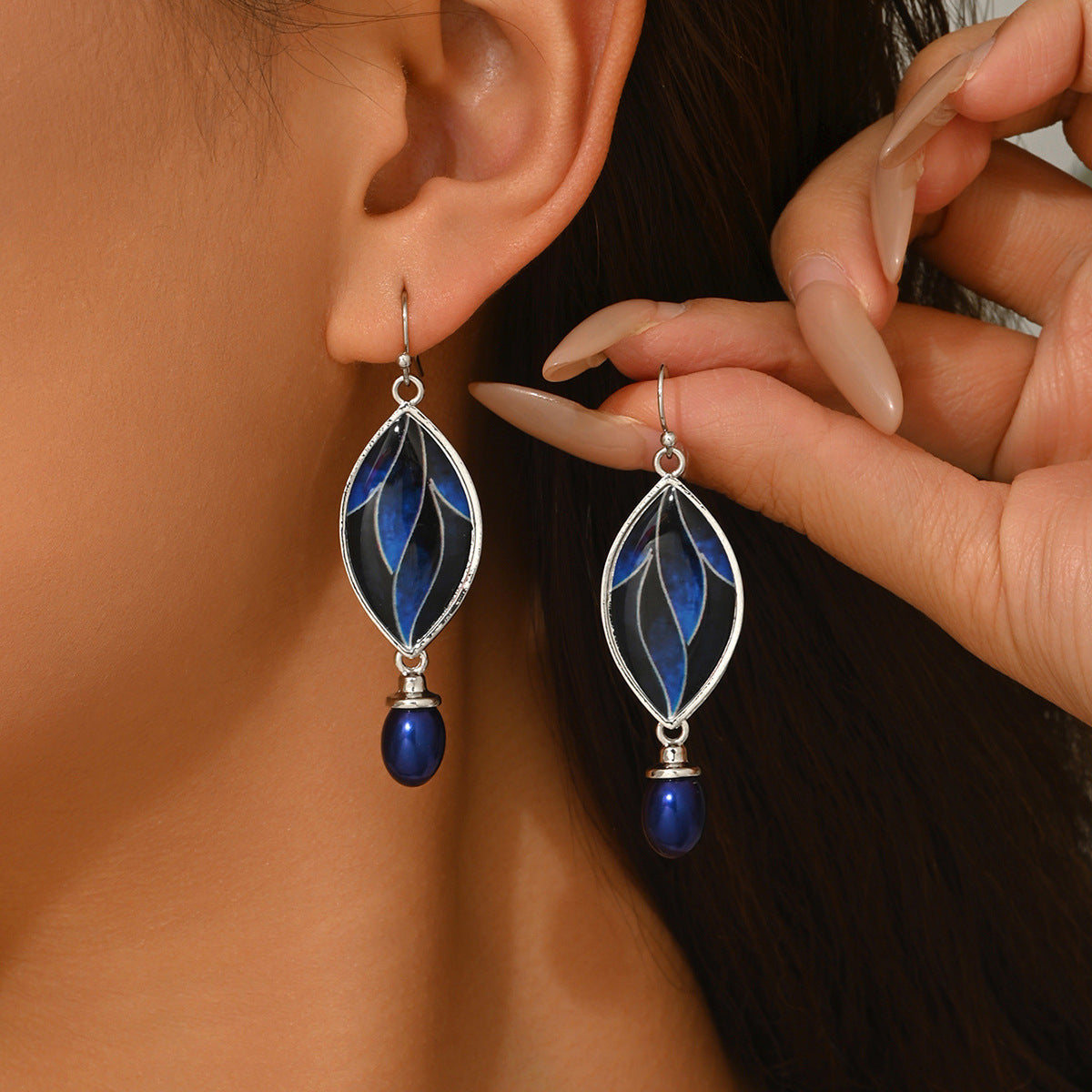Women's Fashion Versatile Retro High-end Earrings