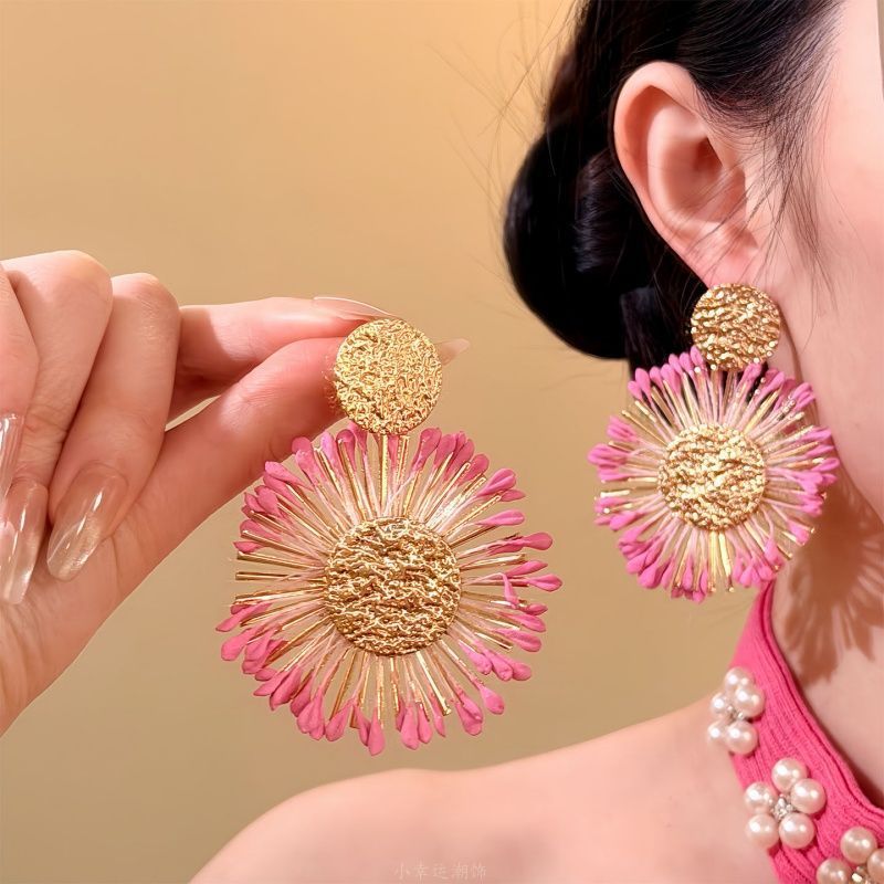 Vacation-style Beige Straw Sunflower Earrings For Women