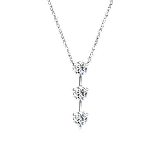 1 Carat Silver Necklace Pendant Set With Top Grade Moissanite, Made Of S925 Silver Plated Platinum.