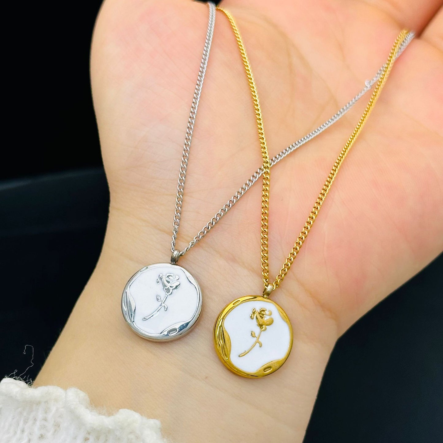 French Retro Enamel Dripping-Oil Rose Necklace